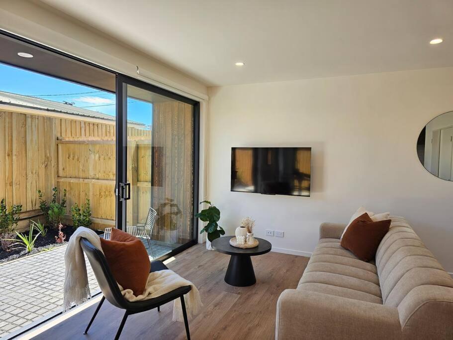 Cosy Central Home - Walk To Cbd & Free Escooters! Christchurch Luaran gambar